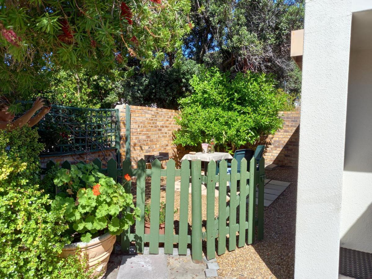 Sunshine Cottage Fish Hoek Exterior foto